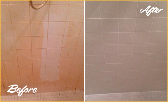 Before and After Picture of a Huntersville Porcelaine Shower Cleaned to Remove Soap Scum